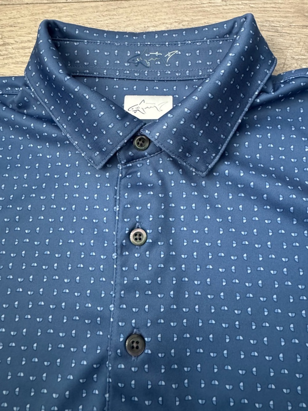 Greg Norman Collection Blue Short-Sleeve Golf Polo with Micro Dot Print Preppy
